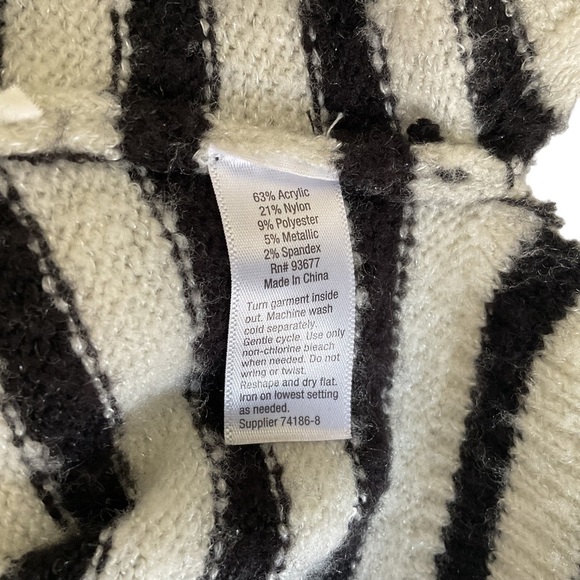 A.N.A black white knit striped sweater with lace up tie back Size Med - Picture 7 of 8